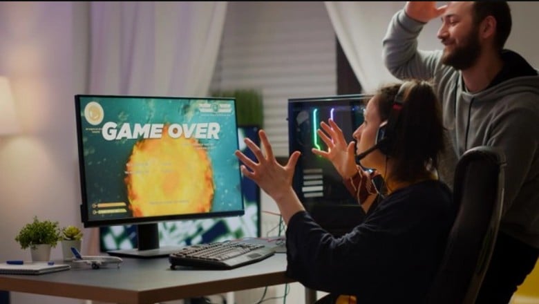 How to Make Money from Stream Games on Twitch, Facebook,  YouTube, or Mixer